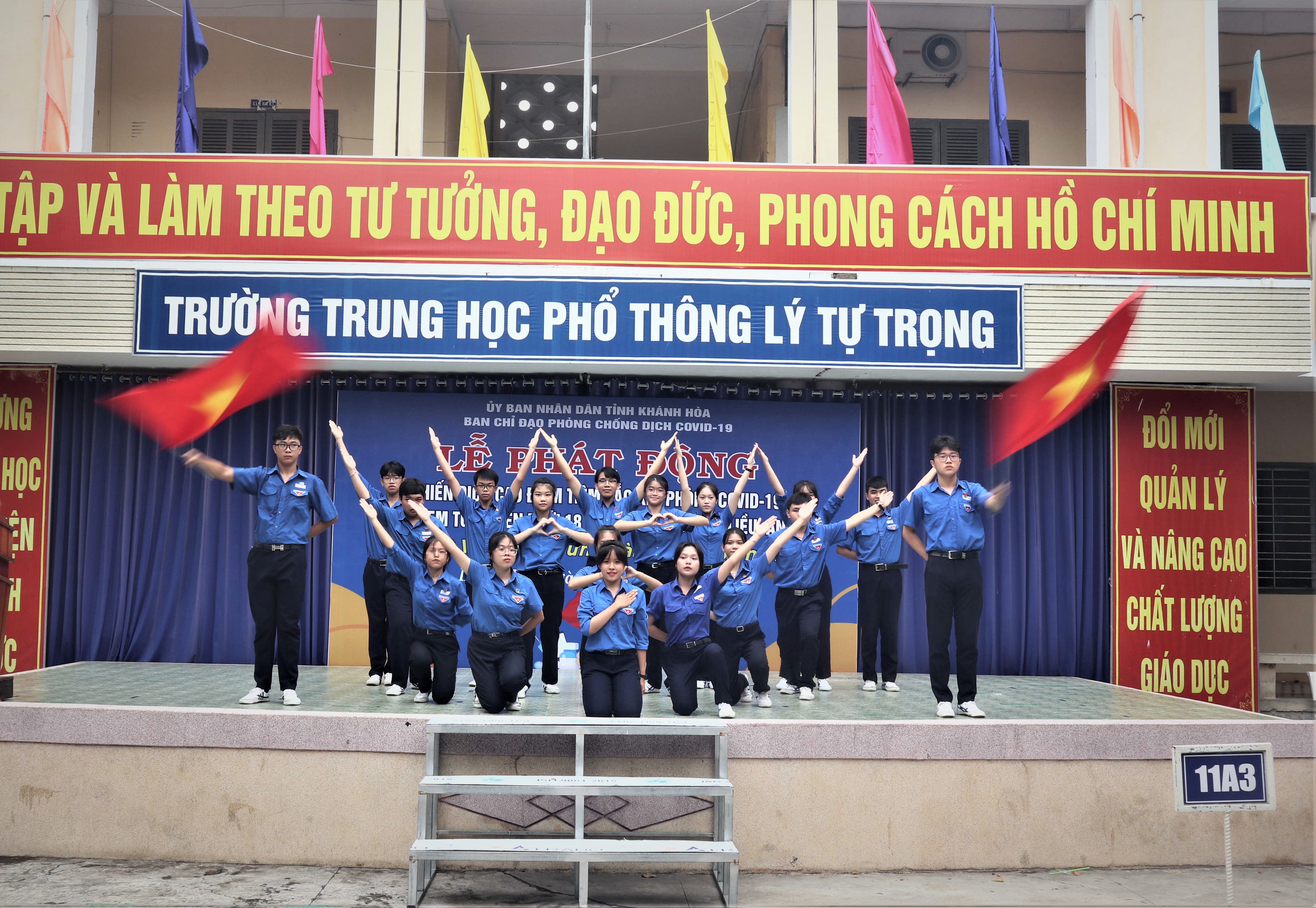 Phát động chiến dịch cao điểm tiêm vắc xin phòng Covid-19 cho trẻ từ 12 đến dưới 18 tuổi